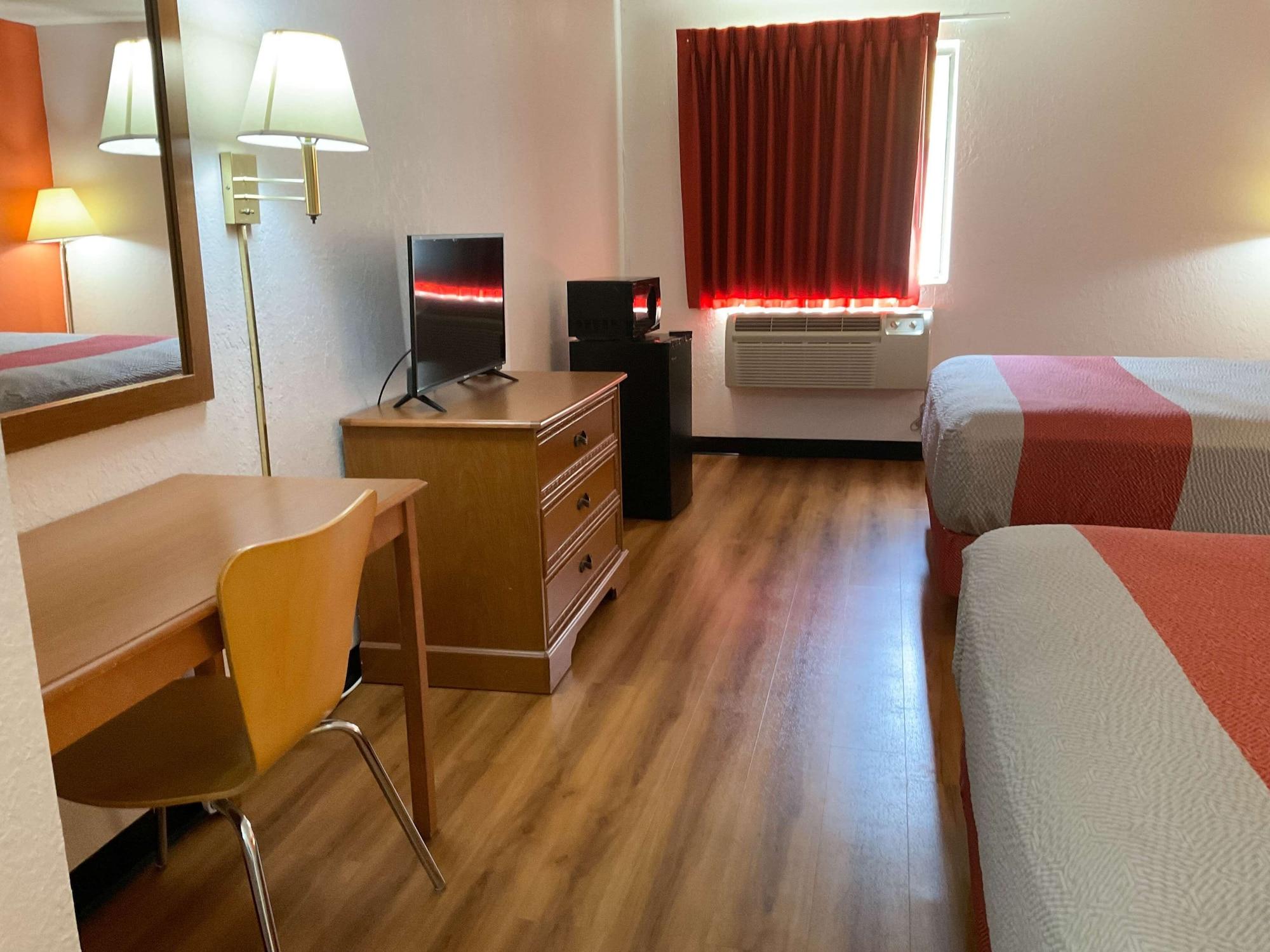 Motel 6-Hannibal, Mo מראה חיצוני תמונה