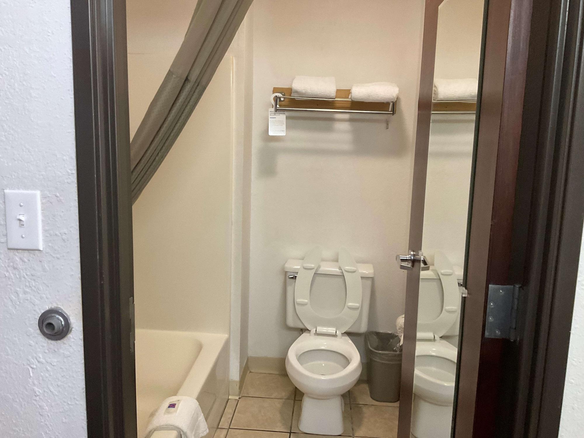 Motel 6-Hannibal, Mo מראה חיצוני תמונה